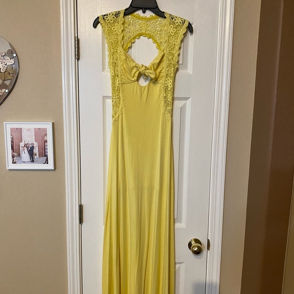 Lace Maxi Sky Dress - Picture 4 of 6